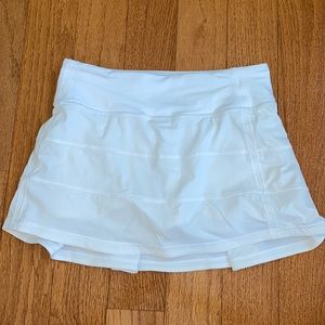Perfect condition LULULEMON skirt